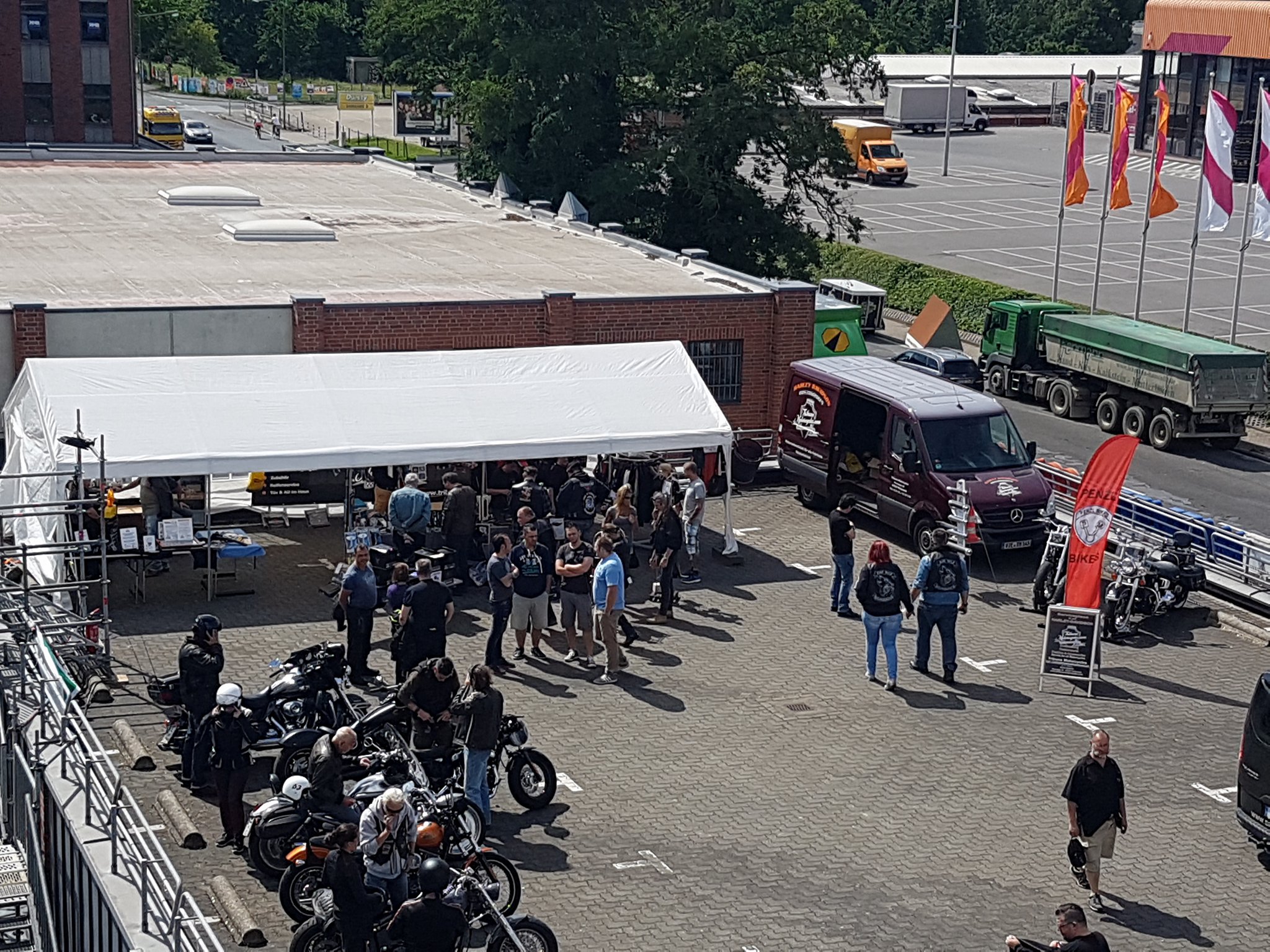 Tribune H-D Moers 2017 1